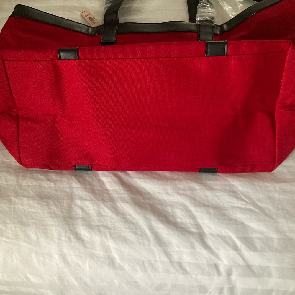 PRICE REDUCED
LARGE VICTORIA SECRET TOTE
NEW WITH TAGS. - Picture 6 of 6